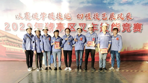 宜昌市猇亭區(qū)總工會組織叉車技能競賽，股份公司多名選手獲得榮譽(yù)