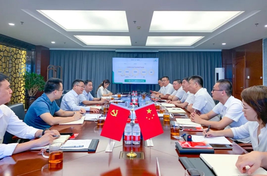訪客戶談合作走市場！王大真到倍豐集團走訪